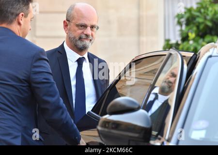 FRANCIA â Parigi â POLITICA â GOVERNO - CONSIGLIO DEI MINISTRI - il Ministro francese dell'Istruzione, della Gioventù e dello Sport Jean-Michel Blanquer lascia il Palazzo Presidenziale dell'Elysee dopo il Consiglio dei Ministri - 8 settembre 2021, Parigi (Foto di Daniel Pier/NurPhoto) Foto Stock