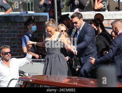 Jennifer Lopez, ben Affleck arriva al 78th° Festival del Cinema di Venezia, il 10 settembre 2021. (Foto di Matteo Chinellato/NurPhoto) Foto Stock