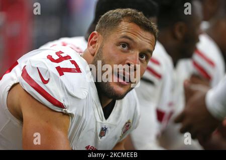 San Francisco 49ers Defensive End Nick Bosa (97) viene visto durante la seconda metà di una partita di football NFL contro i Detroit Lions a Detroit, Michigan USA, domenica 12 settembre 2021. (Foto di Jorge Lemus/NurPhoto) Foto Stock