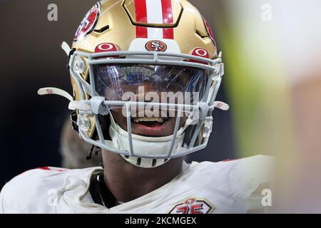 Azeez al-Shaair (51), il linebacker di San Francisco 49ers, guarda durante una partita di football tra i Detroit Lions e i San Francisco 49ers a Detroit, Michigan USA, domenica 12 settembre 2021. (Foto di Amy Lemus/NurPhoto) Foto Stock