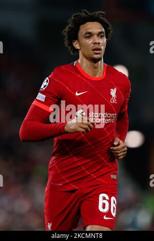 Trent Alexander-Arnold (Liverpool FC) durante la partita di calcio UEFA Champions League Gruppo B - Liverpool FC vs AC Milan il 15 settembre 2021 all'Anfield di Liverpool, Inghilterra (Foto di Francesco Scaccianoce/LiveMedia/NurPhoto) Foto Stock