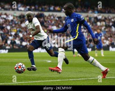 N'Golo Kante di Chelsea durante la Premier League tra Tottenham Hotspur e Chelsea allo stadio Tottenham Hotspur , Londra, Inghilterra il 19h agosto 2021 (Photo by Action Foto Sport/NurPhoto) Foto Stock
