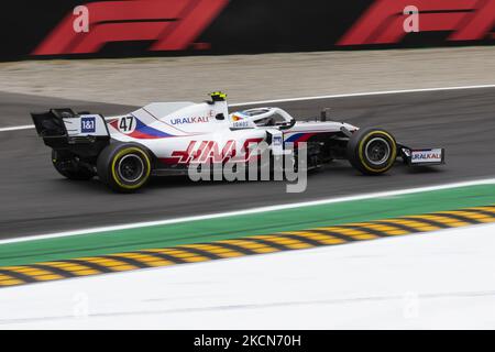 Mick Schumacher, Uralkali Haas F1 compete in occasione della Formula 1 Heineken Gran Premio D'italia 2021, Gran Premio d'Italia, 14th° round del Campionato del mondo FIA di Formula uno 2021 dal 9 al 12 settembre 2021 sull'Autodromo Nazionale di Monza, a Monza. (Foto di Cesare Grasselli/NurPhoto) Foto Stock