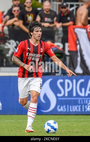 Sandro tonali (Milano) durante il calcio italiano Serie A Match Spezia Calcio vs AC Milan il 25 settembre 2021 allo stadio Alberto picco di la Spezia (Photo by Cucco Ricucchi/LiveMedia/NurPhoto) Foto Stock