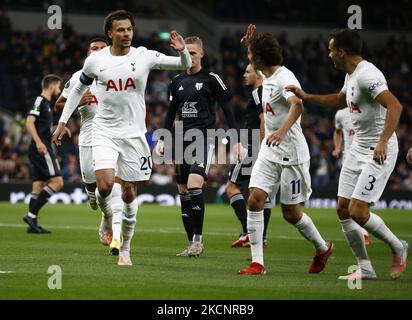 Il DELE Alli di Tottenham Hotspur celebra il suo obiettivo durante il Gruppo G della Europa Conference League tra Tottenham Hotspur e Nogometna sola Mura allo stadio Tottenham Hotspur , Londra, Inghilterra il 30th settembre 2021 (Photo by Action Foto Sport/NurPhoto) Foto Stock