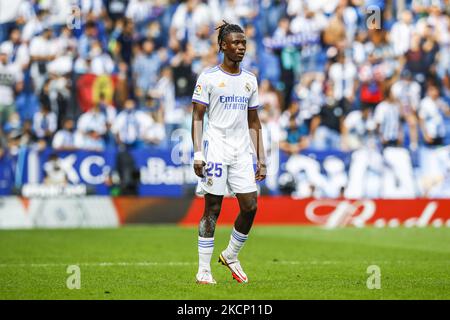 25 Camavigna del Real Madrid durante la partita la Liga Santader tra RCD Espanyol e Real Madrid allo stadio RCD il 03 ottobre 2021 a Barcellona. (Foto di Xavier Bonilla/NurPhoto) Foto Stock