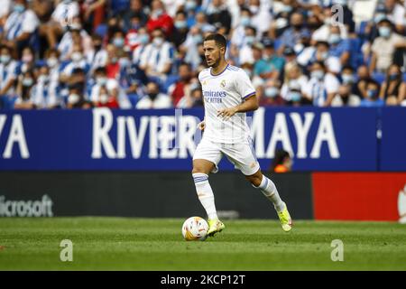 07 Eden Hazard of Real Madrid durante la partita la Liga Santader tra RCD Espanyol e Real Madrid allo stadio RCD il 03 ottobre 2021 a Barcellona. (Foto di Xavier Bonilla/NurPhoto) Foto Stock