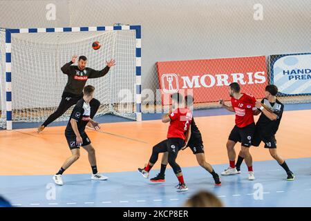 Highlights of the Greek Professional Handball Premier A1 AC PAOK v Bianco Monte Drama 37-19 at Mikra Sports Court in Thessaloniki, Greece on October 2, 2021 (Photo by Nicolas Economou/NurPhoto) Foto Stock