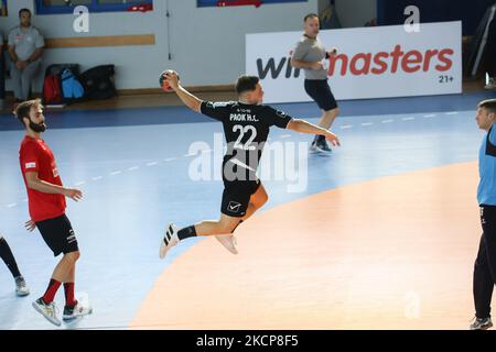 Highlights of the Greek Professional Handball Premier A1 AC PAOK v Bianco Monte Drama 37-19 at Mikra Sports Court in Thessaloniki, Greece on October 2, 2021 (Photo by Nicolas Economou/NurPhoto) Foto Stock