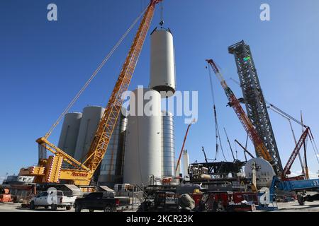 Il serbatoio GSE è stato abbassato in posizione il 18th ottobre 2021. (Foto di Reginald Mathalone/NurPhoto) Foto Stock