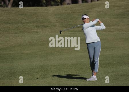 Ottobre 23, 2021-Busan, Corea del Sud-Alison Lee of USA azione sul verde 4th durante un BMW LADIES CHAMPIONSHIP al LPGA International GC a Busan, Corea del Sud. (Foto di Seung-il Ryu/NurPhoto) Foto Stock