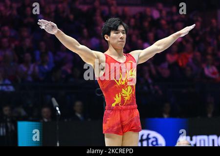 Liverpool, Regno Unito. 04th Nov 2022. ZHANG Boheng (CHN) durante i Campionati mondiali di ginnastica artistica - finale individuale maschile, ginnastica a Liverpool, Regno Unito, novembre 04 2022 Credit: Independent Photo Agency/Alamy Live News Foto Stock