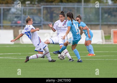 Sofia Colombo (14) Napoli Femminile durante il calcio italiano Serie A Women Match Napoli Femminile vs UC Sampdoria il 31 ottobre 2021 allo stadio barra-Napoli Caduti di Brema di Napoli (Foto di Salvatore Varo/LiveMedia/NurPhoto) Foto Stock