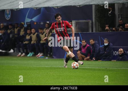 Sandro tonali della AC Milan Champions League gruppo B match tra AC Milan e Porto FC allo stadio San Siro, il 03 novembre 2021 a Milano (Foto di Mairo Cinquetti/NurPhoto) Foto Stock