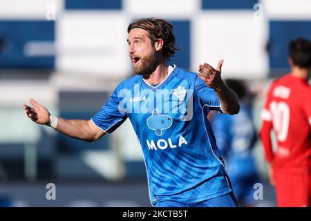 Matteo Solini (Como 1907) festeggia dopo aver segnato il gol 4-0 durante il Campionato Italiano di Calcio League BKT Como 1907 vs AC Perugia il 06 novembre 2021 allo Stadio Giuseppe Sinigaglia di Como (Foto di Francesco Scaccianoce/LiveMedia/NurPhoto) Foto Stock
