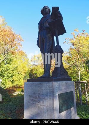 Statua di Felix Mendelssohn Bartholdy a Düsseldorf Foto Stock