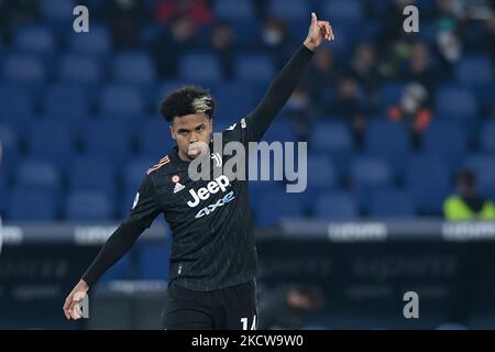 Weston McKennie del FC Juventus gesta durante la Serie Una partita tra SS Lazio e FC Juventus 1919 allo Stadio Olimpico di Roma il 20 novembre 2021. (Foto di Giuseppe Maffia/NurPhoto) Foto Stock