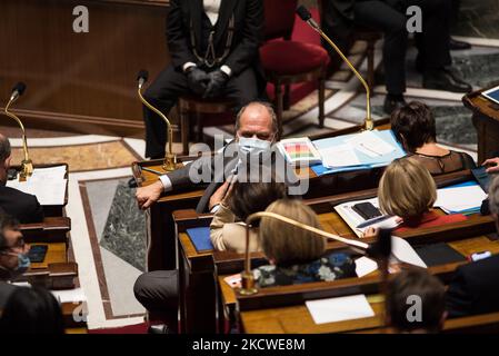 Eric Dupont-Moretti, Ministro della Giustizia, durante la sessione delle interrogazioni al governo presso l'Assemblea Nazionale, a Parigi, 23 novembre 2021. (Foto di Andrea Savorani Neri/NurPhoto) Foto Stock