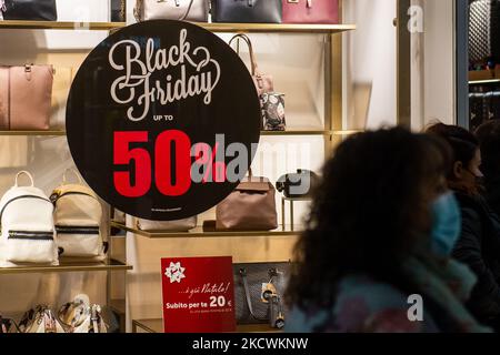 Black Friday a Rieti, Italia, il 26 novembre 2021. (Foto di Riccardo Fabi/NurPhoto) Foto Stock