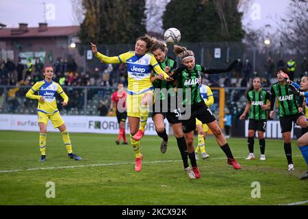 Titolo del secondo gol di Girelli durante il calcio italiano Serie A Women Match US Sassuolo vs Juventus FC il 04 dicembre 2021 allo stadio Enzo Ricci di Sassuolo (Photo by Gianluca Ricci/LiveMedia/NurPhoto) Foto Stock