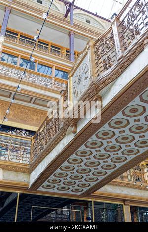 Il centro commerciale Arcade, 401 Euclid Avenue, include ora l'Hyatt Regency Hotel. Foto Stock