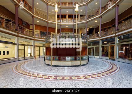 Il centro commerciale Arcade, 401 Euclid Avenue, include ora l'Hyatt Regency Hotel. Foto Stock