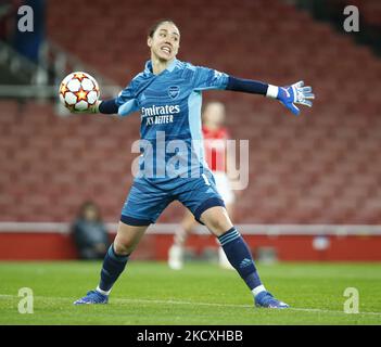 Manuela Zinsberger dell'Arsenale durante la Woman's Champions League Gruppo C tra le Donne dell'Arsenale e Barcellona Femenino allo stadio Emirates, crawly il 09th dicembre 2021 (Photo by Action Foto Sport/NurPhoto) Foto Stock