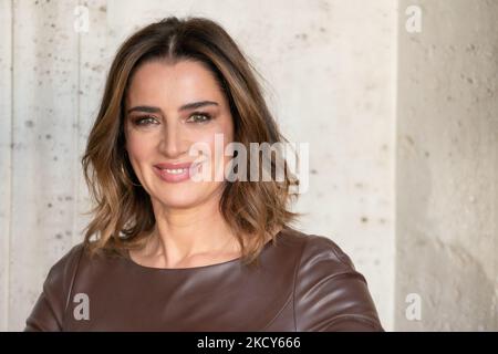 Luisa Ranieri tende la fotocall del film '7 Donne e un Mistero' al Cinema Adriano il 15 dicembre 2021 a Roma. (Foto di Luca Carlino/NurPhoto) Foto Stock