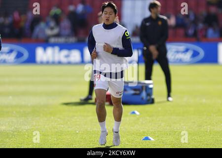 Kang in Lee, di RCD Mallorca durante la partita la Liga tra Granada CF e RCD Mallorca allo stadio Nuevo Los Carmenes il 19 dicembre 2021 a Granada, Spagna. (Foto di Ãlex CÃ¡mara/NurPhoto) Foto Stock