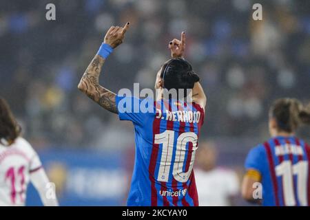 10 Jenni Hermoso del FC Barcelona celebra un gol durante la partita la Liga Iberdrola tra FC Barcelona e Madrid CFF allo Stadio Johan Cruyff il 22 dicembre 2021 a Barcellona, Spagna. (Foto di Xavier Bonilla/NurPhoto) Foto Stock