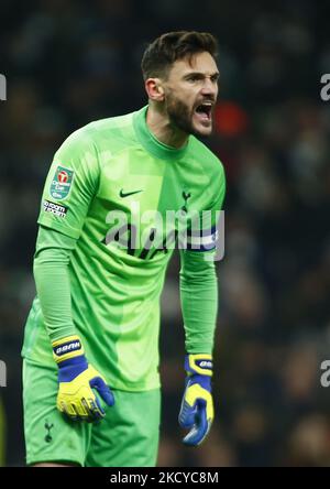 Tottenham Hotspur's Hugo Lloris durante la Quarter-Final della Carabao Cup tra Tottenham Hotspur e West Ham United allo stadio Tottenham Hotspur , Londra, Inghilterra il 22nd dicembre 2021 (Photo by Action Foto Sport/NurPhoto) Foto Stock