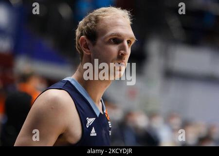 Conner Frankamp di Zenit guarda durante la partita di pallacanestro Eurolega tra Zenit San Pietroburgo e Maccabi Playtika Tel Aviv il 23 dicembre 2021 alla Sibur Arena di San Pietroburgo, Russia. (Foto di Mike Kireev/NurPhoto) Foto Stock