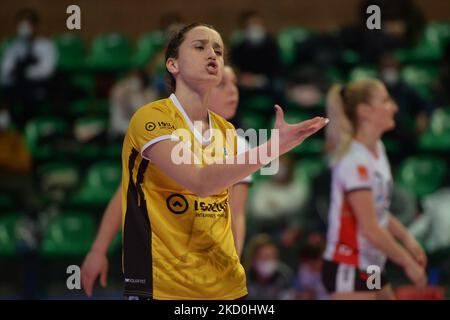 Ilaria Spirito di Bosca San Bernardo Cuneo durante la Serie Volley A1 incontro femminile tra Bosca S.Bernardo Cuneo e Trentino Rosa il 16 2022 gennaio alla pala Ubi Banca di Cuneo (Foto di Alberto Gandolfo/NurPhoto) Foto Stock