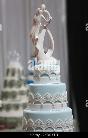 Torte per matrimoni in mostra in un negozio di lusso a Mississauga, Ontario, Canada. (Foto di Creative Touch Imaging Ltd./NurPhoto) Foto Stock