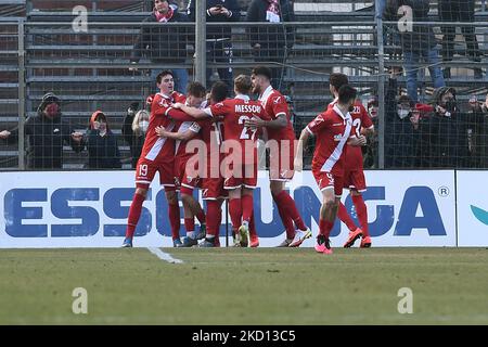 Filippo Guccione (Mantova 1911) festeggia il suo secondo goa durante la partita di calcio della Serie C italiana tra Mantova e UC AlbinoLeffe allo Stadio Danilo Martelli di Mantova, in Italia, il 23 gennaio 2022. (Foto di Michele Maraviglia/NurPhoto) Foto Stock