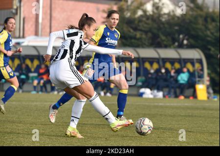 Julia Grosso (Juventus) durante il calcio italiano Serie A Women Match Hellas Verona Women vs Juventus FC il 06 febbraio 2022 allo Stadio Sinergy di Verona (Photo by Giancarlo dalla Riva/LiveMedia/NurPhoto) Foto Stock