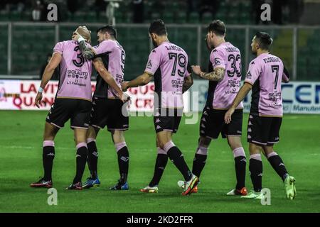 Pòayers di Palermo durante l'incontro di Serie C tra Palermo FC e Juve Stabia, allo Stadio Renzo Barbera. Italia, Sicilia, Palermo, 12-02-2022 (Foto di Francesco Militello Mirto/NurPhoto) Foto Stock