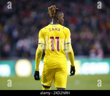 Wilfried Zaha del Crystal Palace durante la Premier League tra Brentford e Crystal Palace al Brentford Community Stadium , Londra, Inghilterra il 12th febbraio 2022 (Photo by Action Foto Sport/NurPhoto) Foto Stock