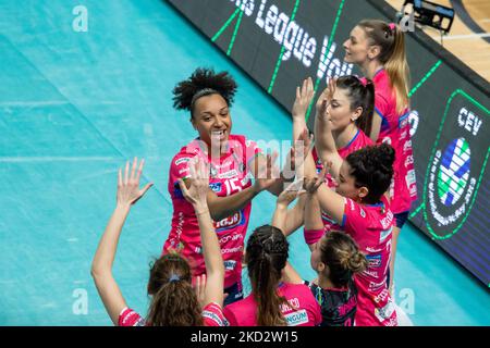 Haleigh Washington (Igor Gorgonzola Novara) durante la partita di pallavolo femminile della CEV Champions League Igor Gorgonzola Novara vs Dinamo Mosca il 15 febbraio 2022 alla pala Igor Gorgonzola di Novara (Photo by Letizia Valle/LiveMedia/NurPhoto) Foto Stock