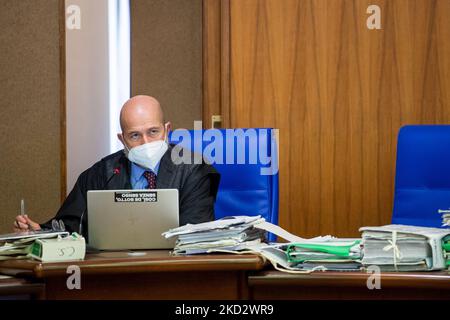 Il processo per il crollo degli ex edifici Iacp in Piazza Sagnotti ad Amatrice nel terremoto del 24 agosto 2016. Nell'udienza odierna - presso la Corte di Rieti - davanti al giudice arriva Fabrizio Curcio, Capo della protezione civile dal 2015 al 2017 e di nuovo al timone nel 2021. Rieti, 16 febbraio 2022. (Foto di Riccardo Fabi/NurPhoto) Foto Stock