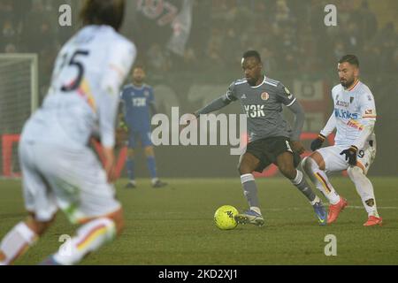 Abou Ba di US Alessandria Calcio durante la Serie B Football Match tra US Alessandria Calcio e Parma Calcio, allo Stadio Moccagatta, il 16 febbraio 2022 ad Alessandria (Foto di Alberto Gandolfo/NurPhoto) Foto Stock