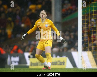 Hannah Hampton (Aston Villa) of England Women durante la Arnold Clark Cup tra le donne inglesi e la Spagna a Carrow Road, Norwich il 20th febbraio 2022 (Photo by Action Foto Sport/NurPhoto) Foto Stock