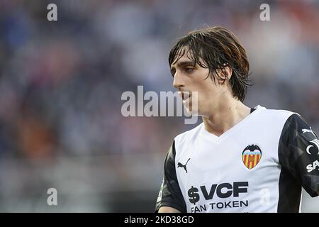 Bryan Gil di Valencia durante la partita di LaLiga Santander tra Valencia CF e FC Barcelona all'Estadio Mestalla il 20 febbraio 2022 a Valencia, Spagna. (Foto di Jose Breton/Pics Action/NurPhoto) Foto Stock