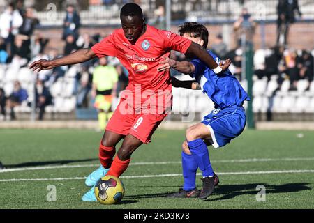 Mohamed Alì Zoma di U.C. AlbinoLeffe U19 durante la partita di calcio italiana Primavera 3 tra Pro Sesto 1913 U19 e UC AlbinoLeffe U19 allo stadio Breda di Sesto San Giovanni (mi), Italia, il 26 febbraio 2022. (Foto di Michele Maraviglia/NurPhoto) Foto Stock