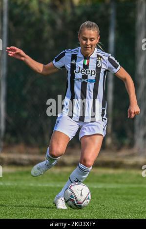 Amanda Nilden (Juventus) durante il calcio italiano Serie A Women Match Empoli Ladies vs Juventus FC il 27 febbraio 2022 allo Stadio comunale di Petroio di Vinci (Fi) (Photo by Fabio Fagiolini/LiveMedia/NurPhoto) Foto Stock