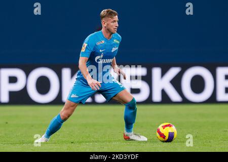 Dmitri Chistyakov di Zenit San Pietroburgo in azione durante la partita della Premier League russa tra il FC Zenit San Pietroburgo e il FC Rubin Kazan il 28 febbraio 2022 alla Gazprom Arena di San Pietroburgo, Russia. (Foto di Mike Kireev/NurPhoto) Foto Stock