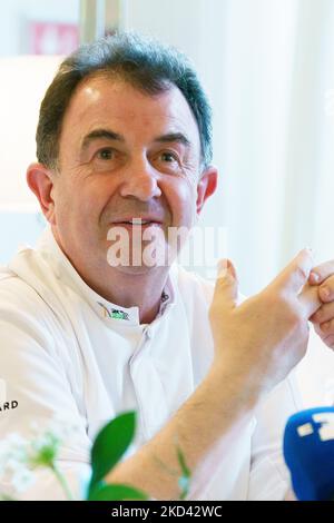 Martín Berasategui durante la conferenza stampa presso l'hotel Mandarin Oriental Ritz di Madrid. L'attore Robert De Niro e il suo partner godranno questo martedì a Madrid di un menu speciale progettato da Mauro Colagreco, Joan Roca, Quique Dacosta, José Andrés e Martín Berasategui, a pagamento per aver accettato di sponsorizzare il congresso gastronomico di Madrid Fusión 2021. (Foto di Oscar Gonzalez/NurPhoto) Foto Stock