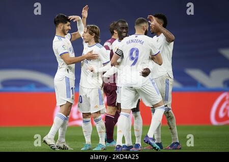 Marco Asensio del Real Madrid festeggia dopo aver segnato il primo gol durante la partita la Liga Santander tra il Real Madrid CF e il Real Sociedad all'Estadio Santiago Bernabeu il 5 marzo 2022 a Madrid, Spagna. (Foto di Jose Breton/Pics Action/NurPhoto) Foto Stock