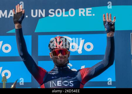 Filippo Ganna durante lo start dell'ultima tappa del Tirreno Adriatico da San Benedetto del Tronto, a San Benedetto, Ascoli, Italia, il 13 marzo, 2022. (Foto di Riccardo Fabi/NurPhoto) Foto Stock