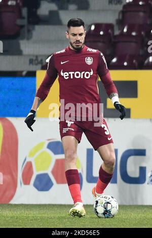 Andrei Burca in azione durante il gioco cfr Cluj - FC Voluntari durante la prima fase della Romania Liga 1 Play Off, disputato sul Dr. Constantin Radulescu Stadio, Cluj-Napoca, 12 marzo 2022 (Foto di Flaviu Buboi/NurPhoto) Foto Stock